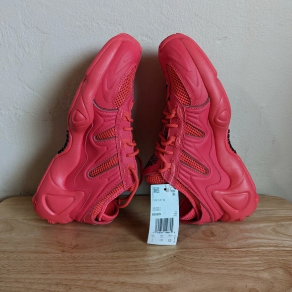 Adidas Originals FYW S-97 Shock Red - Picture 3 of 4